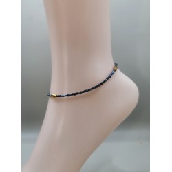 Chevillière artisanale en perles – Bijou de cheville été | Atelier d’Assi