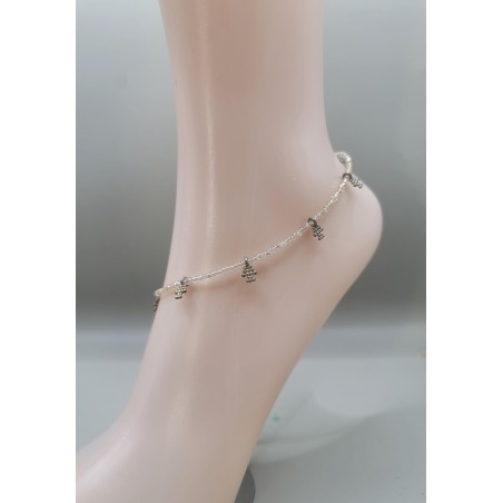 Handmade Beaded Anklet – Minimalist Summer Jewelry | Atelier d’Assi