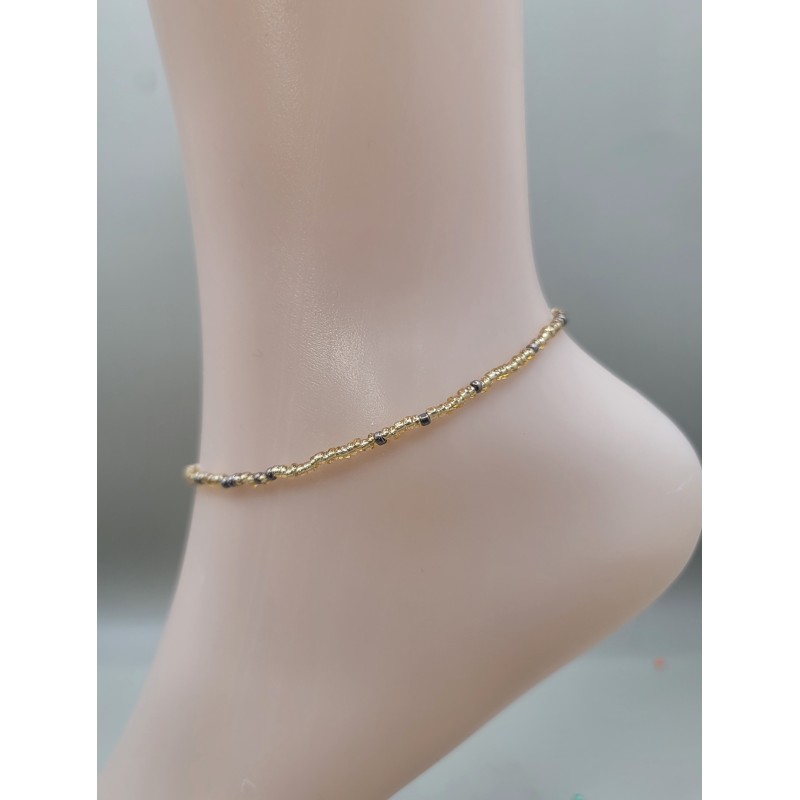 Chevillière artisanale en perles – Bijou de cheville été | Atelier d’Assi