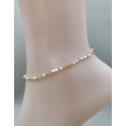 Chevillière artisanale en perles – Bijou de cheville été | Atelier d’Assi
