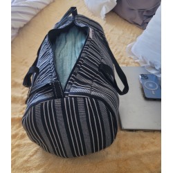 Handmade Guinean Weekend Bag | African Fabric Travel Bag