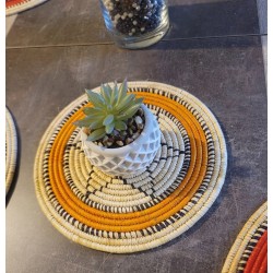Dessous de plat artisanal en fibres naturelles – Fouta, Guinée