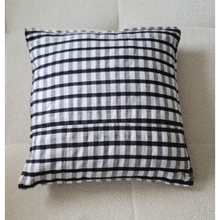 Housse de coussin carreaux noir et blanc 50x30 | L’Atelier D’Assi
