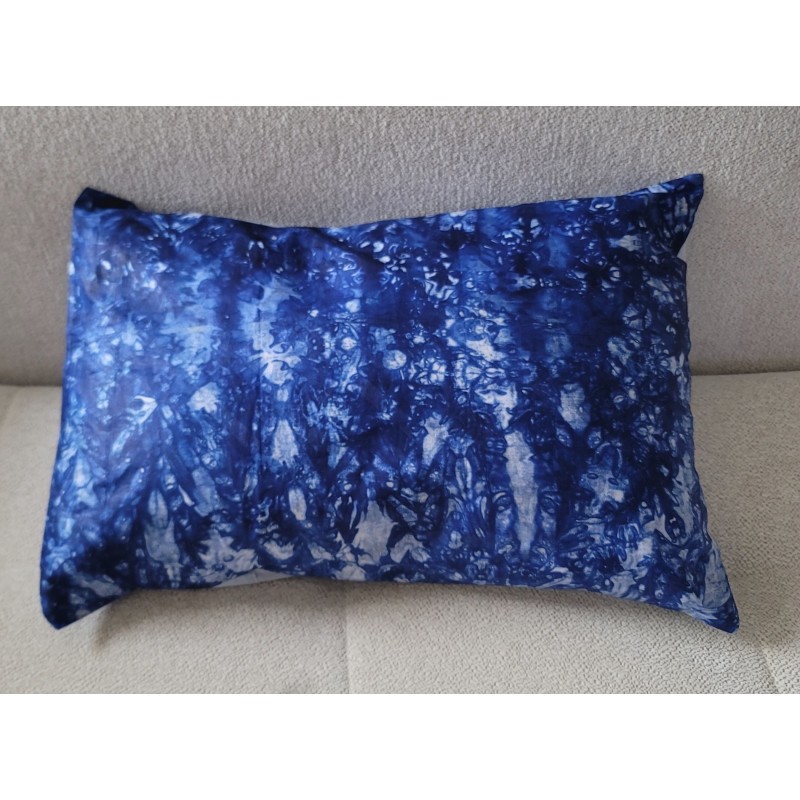 Housse de coussin Kindini bordeaux foncé – L’Atelier D’Assi