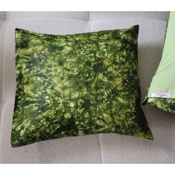 Housse de coussin Kindini vert olive | L’Atelier D’Assi