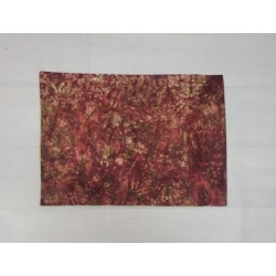 Housse de coussin Kindini rouge et vert olive | L’Atelier D’Assi