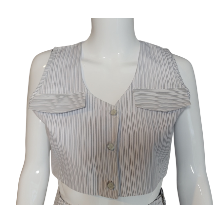 Haut artisanal femme – Élégance artisanale | L’Atelier D’Assi