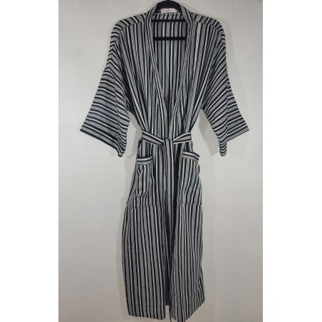 Kimono artisanal en coton tissé – Fabrication guinéenne